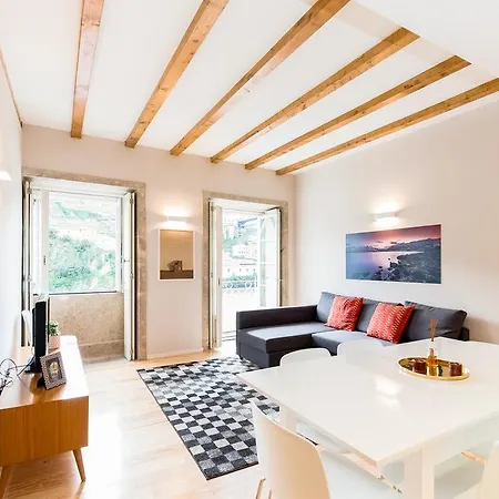 Apartment Trendy River