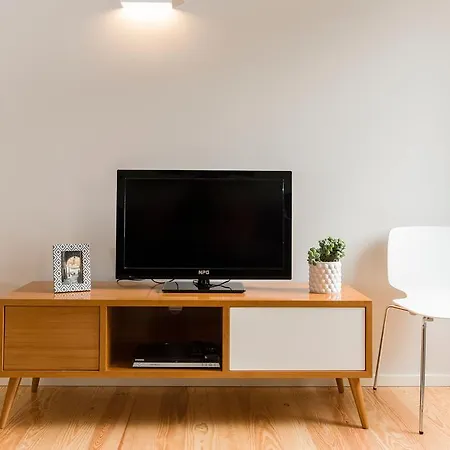 Trendy River Apartment *