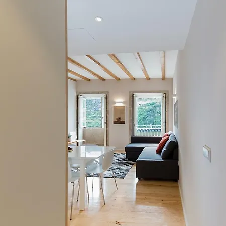 Trendy River Apartment