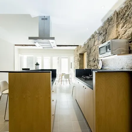 Trendy River Apartment *