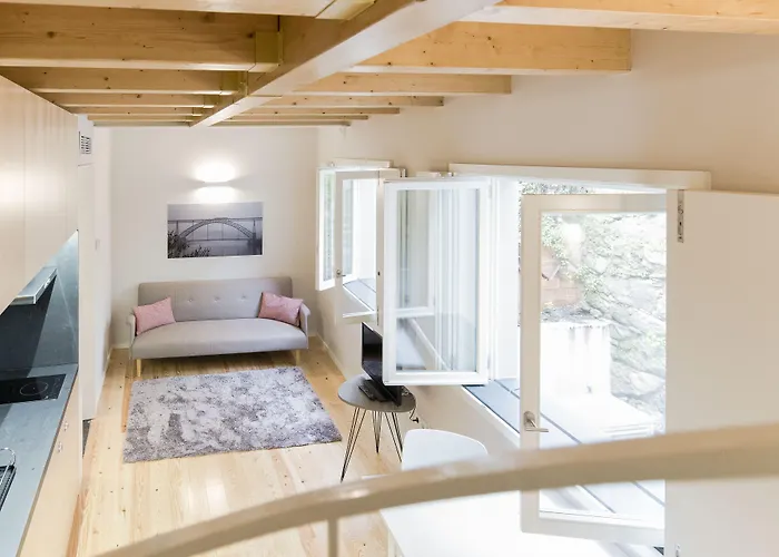 Trendy River * Порту