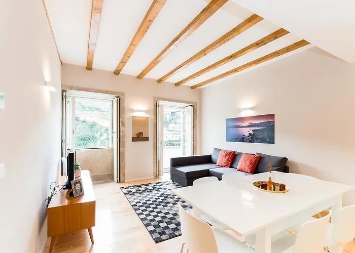 Apartment Trendy River